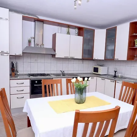 Apartman Ivana * スプリト